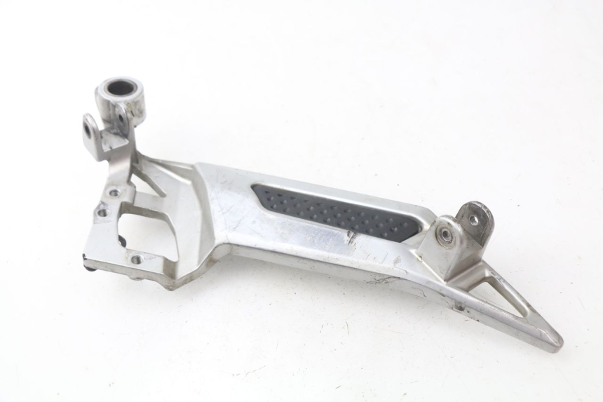 photo de PIASTRA PEDANA ANTERIORE DESTRA YAMAHA FJR ABS 1300 (2006 - 2012)