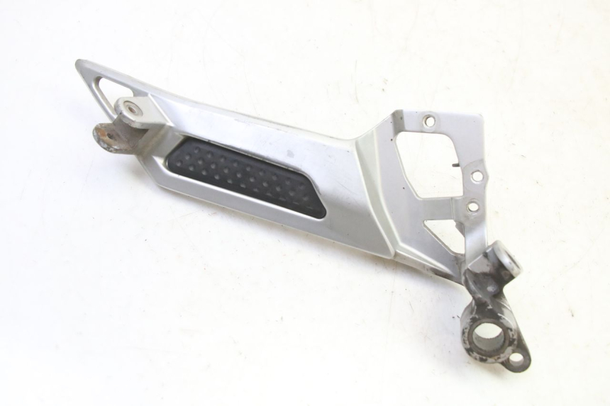photo de PIASTRA PEDANA ANTERIORE DESTRA YAMAHA FJR ABS 1300 (2006 - 2012)