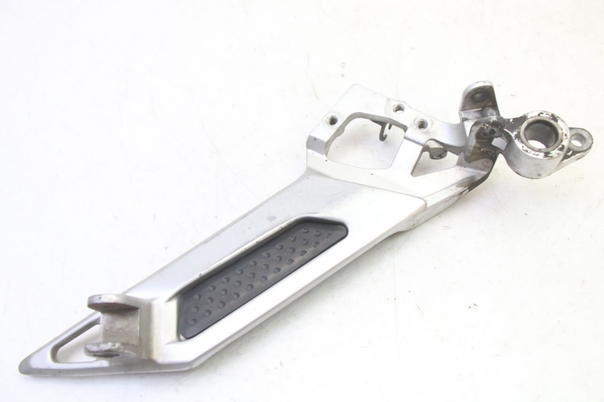 photo de PIASTRA PEDANA ANTERIORE DESTRA YAMAHA FJR ABS 1300 (2006 - 2012)