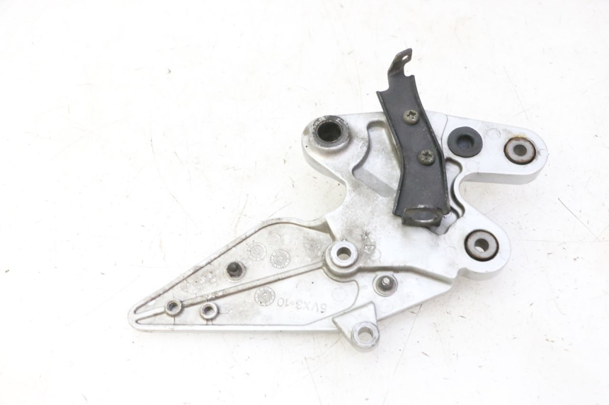 photo de PEDANA ANTERIORE DESTRA SUPPORTO YAMAHA FZ6 FAZER S2 600 (2007 - 2011)