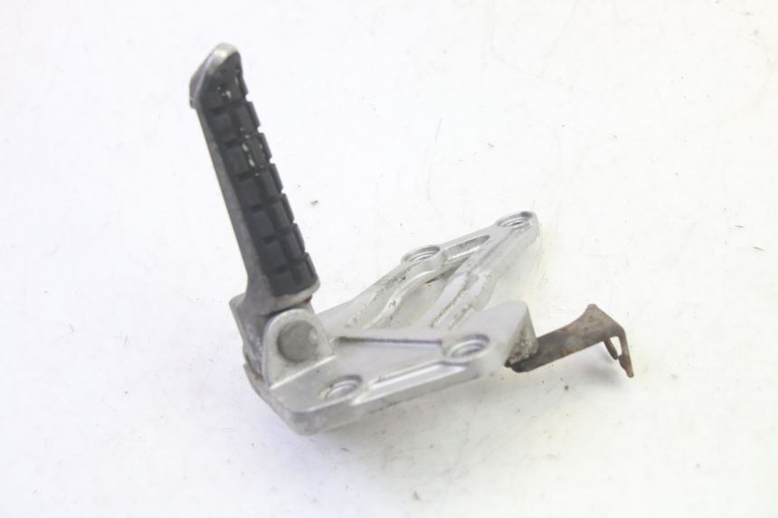 photo de PEDANA ANTERIORE DESTRA SUPPORTO KAWASAKI GPX R WARBIRD 600 (1988 - 1993) - Altra angolazione
