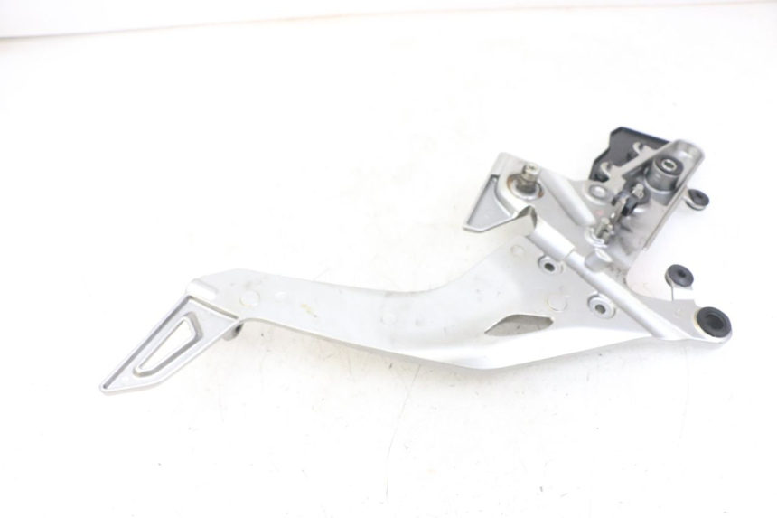 photo de PEDANA ANTERIORE DESTRA SUPPORTO KAWASAKI ER-6 ER6 N 650 (2012 - 2016)