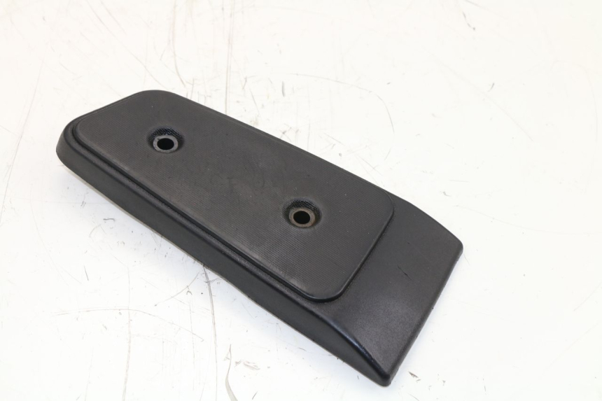 photo de PIASTRA PEDANA ANTERIORE DESTRA PIAGGIO MP3 LT 400 (2007 - 2012)