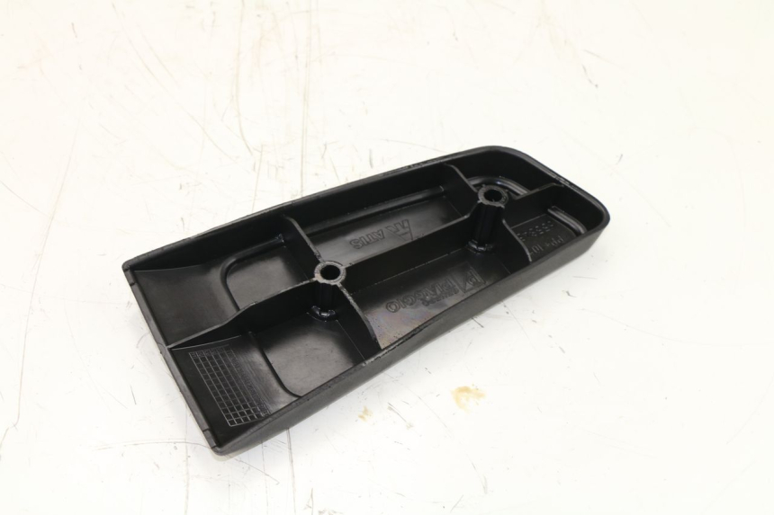 photo de PIASTRA PEDANA ANTERIORE DESTRA PIAGGIO MP3 LT 400 (2007 - 2012)