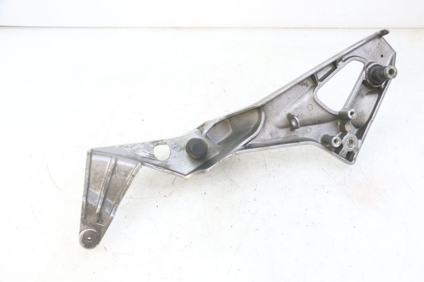 photo de PEDANA ANTERIORE DESTRA SUPPORTO HONDA NTV DEAUVILLE ABS 700 (2007 - 2016)
