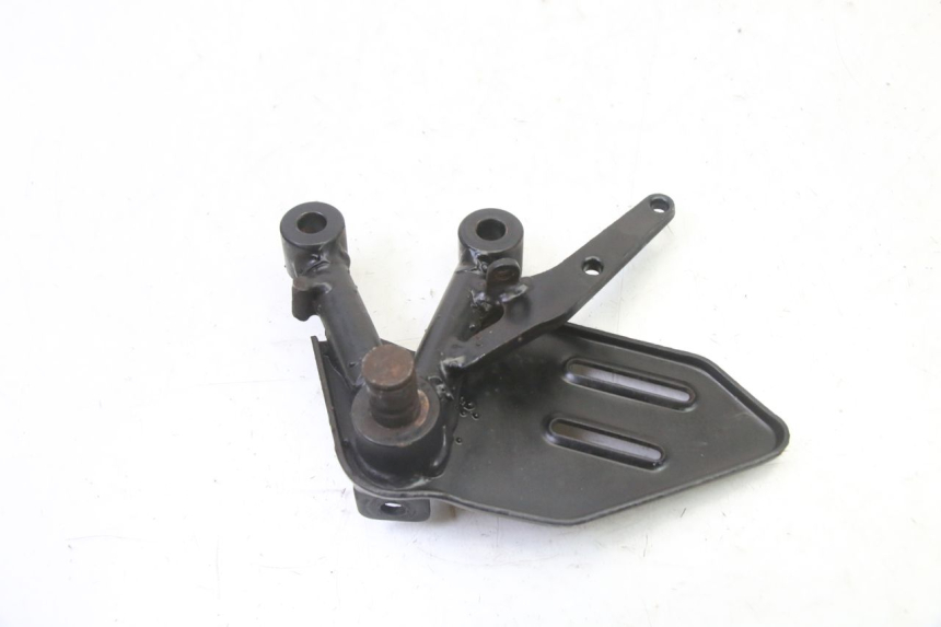 photo de PEDANA ANTERIORE DESTRA SUPPORTO MAG POWER R-STREET 50 (2016 - 2025)