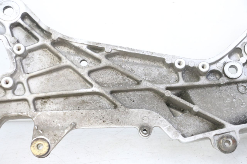 photo de PEDANA ANTERIORE DESTRA SUPPORTO HONDA ST PAN EUROPEAN 1300 (2002 - 2013)
