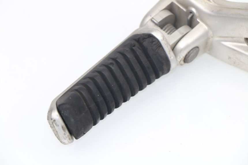 photo de PIASTRA PEDANA ANTERIORE DESTRA DUCATI ST2 944 (1997 - 2003)