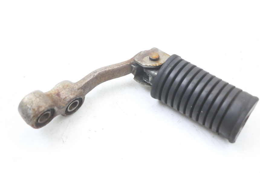 photo de PEDANA ANTERIORE DESTRA SUPPORTO SUZUKI GSX E 250 (1982 - 1983)