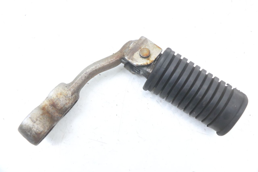 photo de PEDANA ANTERIORE DESTRA SUPPORTO SUZUKI GSX E 250 (1982 - 1983)