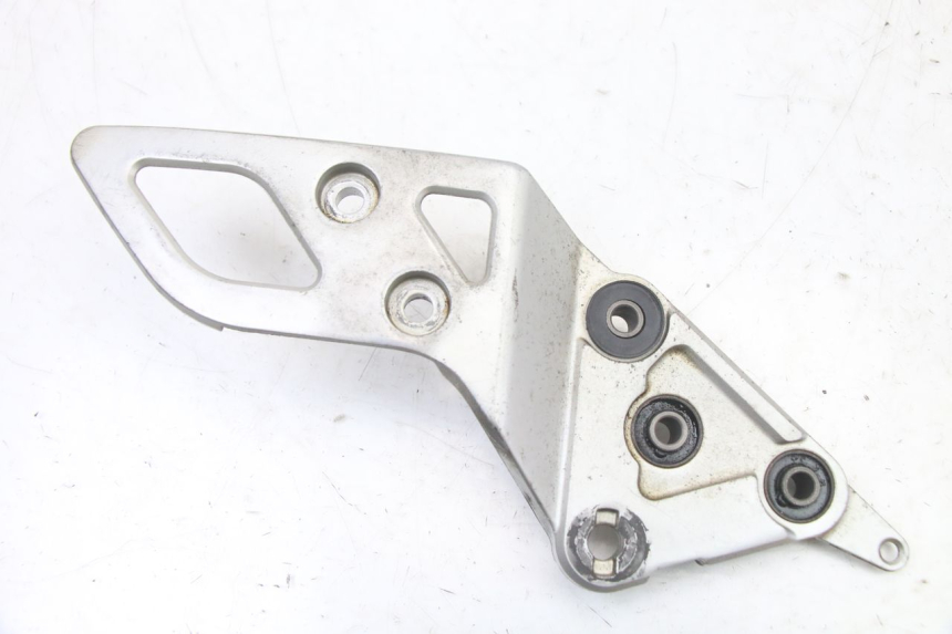 photo de PEDANA ANTERIORE DESTRA SUPPORTO SUZUKI GSX F GSXF 650 (2007 - 2015)