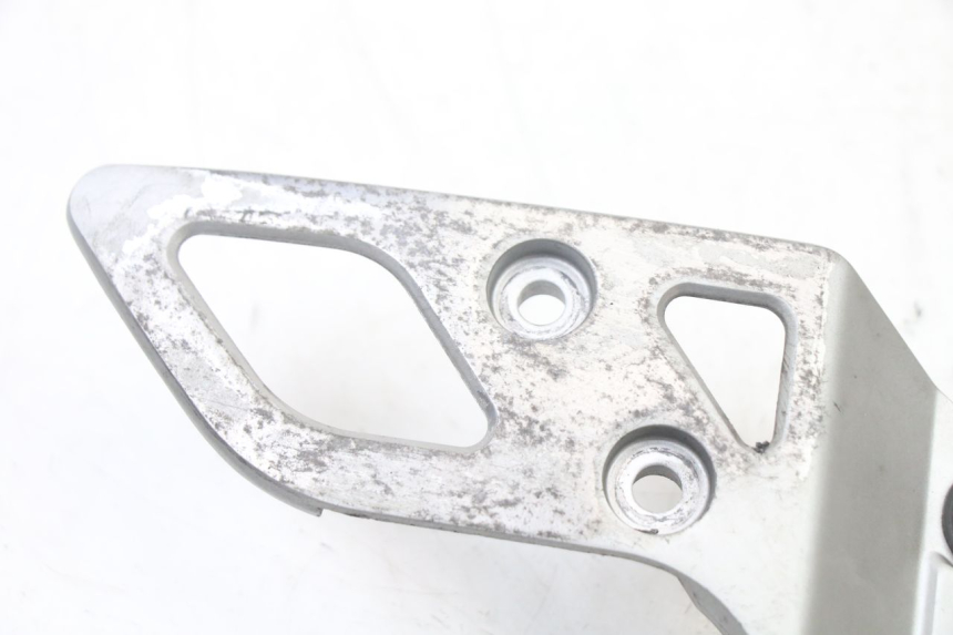 photo de PEDANA ANTERIORE DESTRA SUPPORTO SUZUKI GSX F GSXF 650 (2007 - 2015)