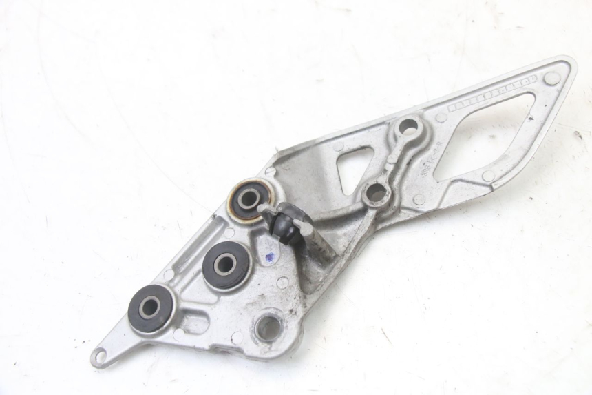 photo de PEDANA ANTERIORE DESTRA SUPPORTO SUZUKI GSX F GSXF 650 (2007 - 2015)