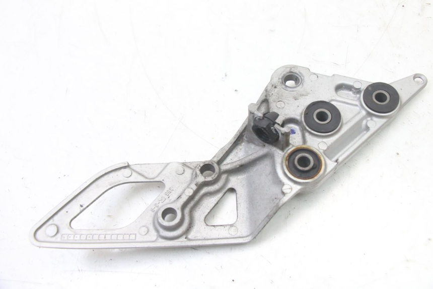 photo de PEDANA ANTERIORE DESTRA SUPPORTO SUZUKI GSX F GSXF 650 (2007 - 2015)