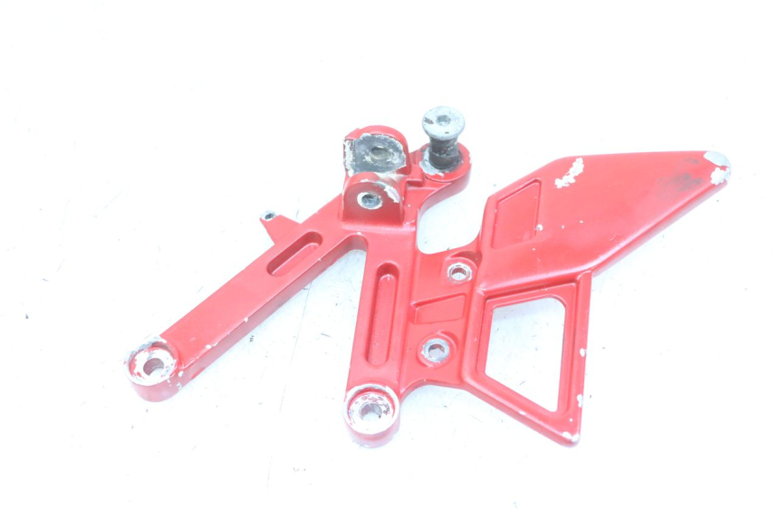 photo de PEDANA ANTERIORE DESTRA SUPPORTO YAMAHA TZR 50 (2008 - 2016)