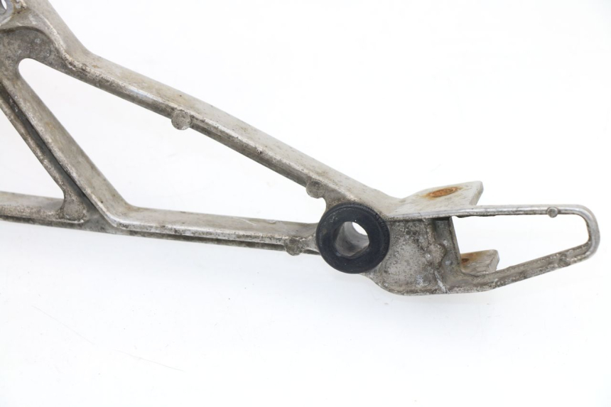 photo de PIASTRA PEDANA ANTERIORE DESTRA HONDA VF 1000 (1984 - 1988)