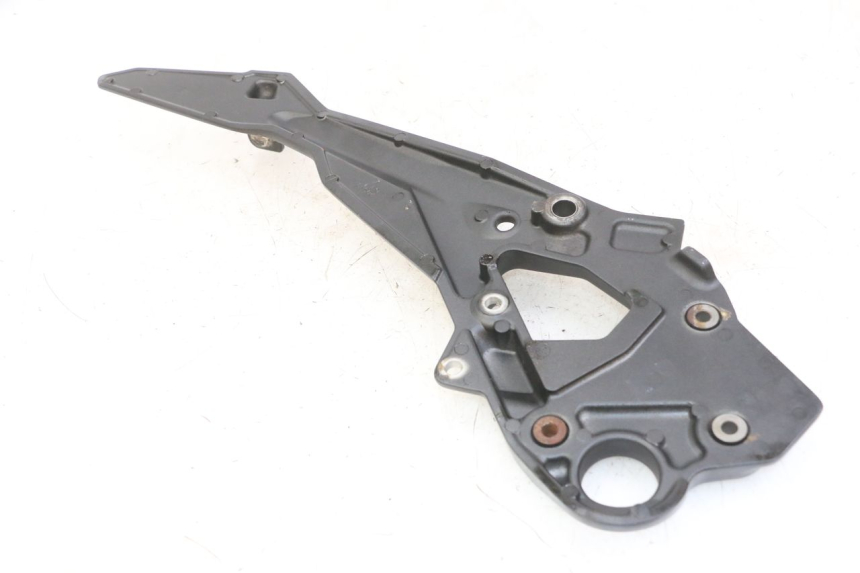photo de PEDANA ANTERIORE DESTRA SUPPORTO YAMAHA XJ6 ABS 600 (2008 - 2016)