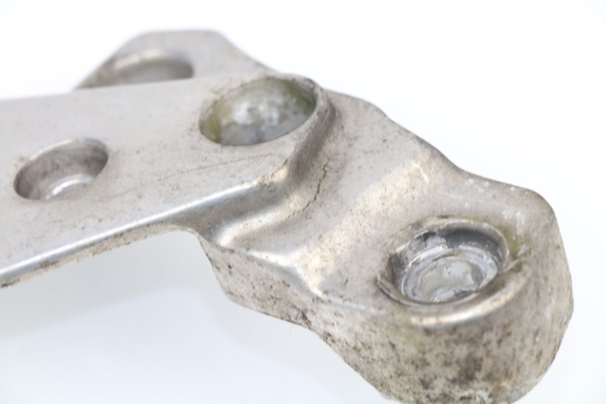 photo de PIASTRA PEDANA ANTERIORE DESTRA YAMAHA XJR 1200 (1995 - 1999)