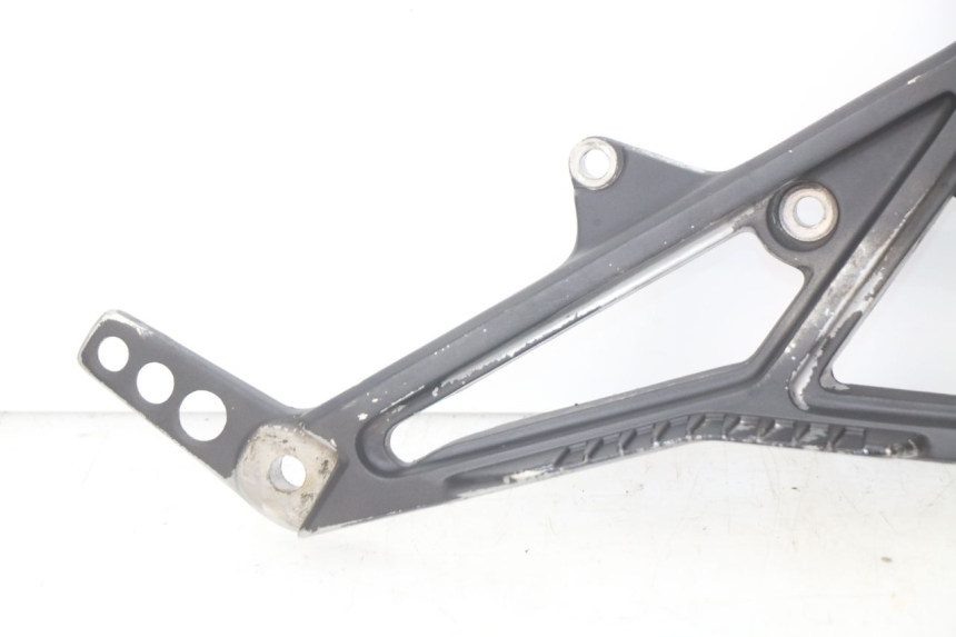 photo de PIASTRA PEDANA ANTERIORE DESTRA YAMAHA FJ 3CX 1200 (1986 - 1996)