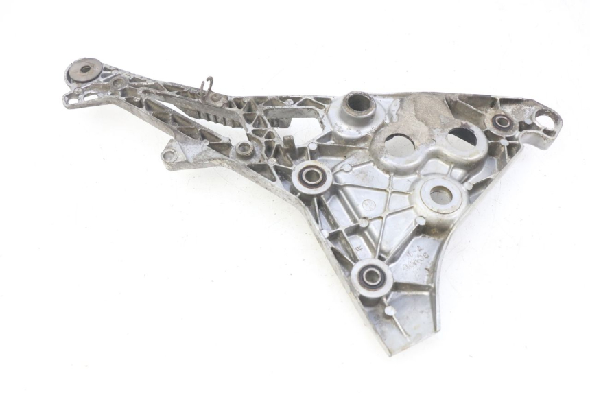 photo de PIASTRA PEDANA ANTERIORE DESTRA YAMAHA FJ 3CX 1200 (1986 - 1996)