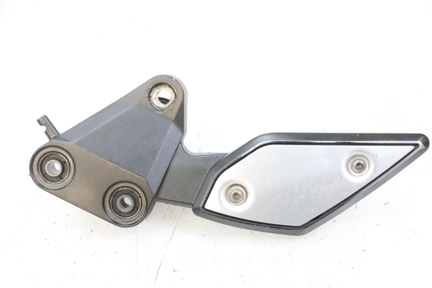 photo de PEDANA ANTERIORE DESTRA SUPPORTO YAMAHA FZ1 FAZER 1000 (2007 - 2009)