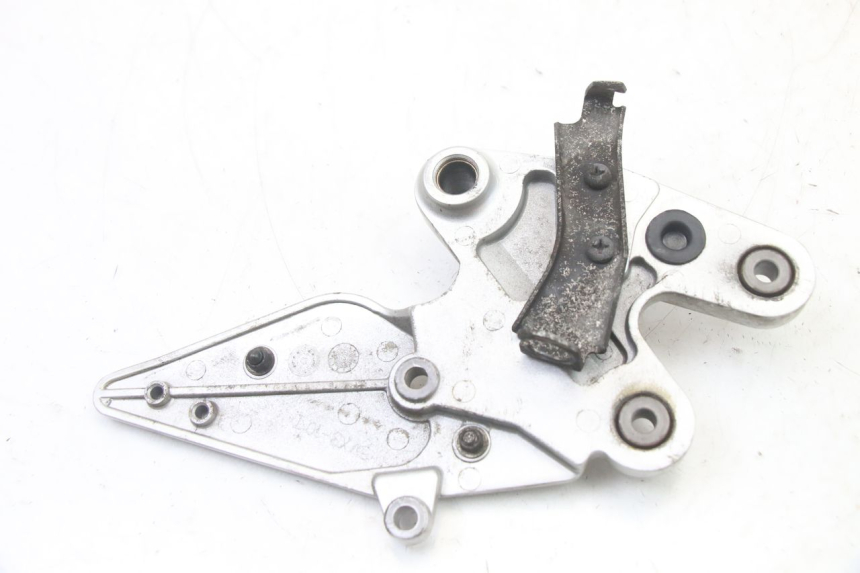 photo de PEDANA ANTERIORE DESTRA SUPPORTO YAMAHA FZ6 FAZER S2 600 (2007 - 2011)