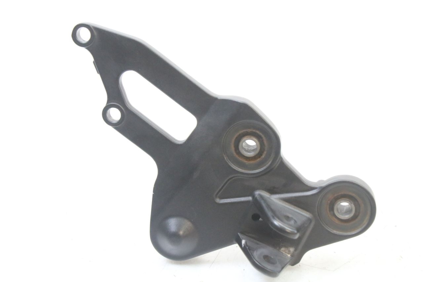 photo de PEDANA ANTERIORE DESTRA SUPPORTO YAMAHA TRACER 7 700 (2020 - 2024)