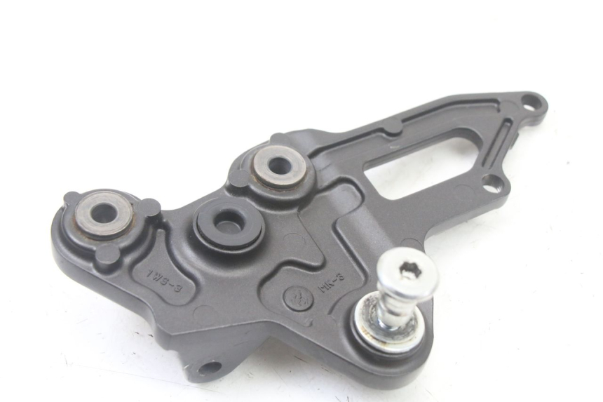 photo de PEDANA ANTERIORE DESTRA SUPPORTO YAMAHA TRACER 7 700 (2020 - 2024)