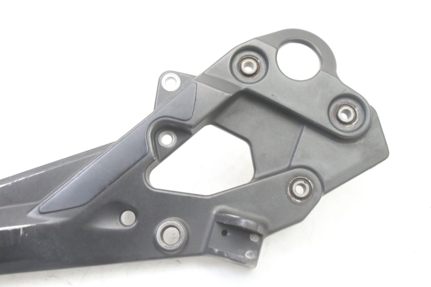 photo de PEDANA ANTERIORE DESTRA SUPPORTO YAMAHA XJ6 ABS 600 (2008 - 2016)