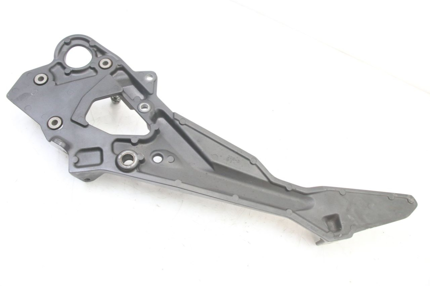 photo de PEDANA ANTERIORE DESTRA SUPPORTO YAMAHA XJ6 ABS 600 (2008 - 2016)