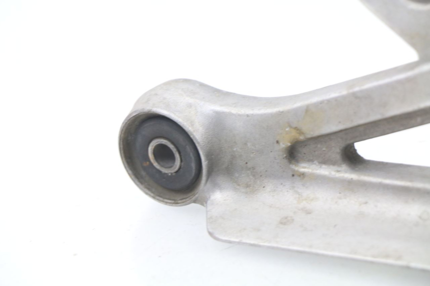 photo de PIASTRA PEDANA ANTERIORE DESTRA YAMAHA XJN XJ N DIVERSION 600 (1994 - 1997)