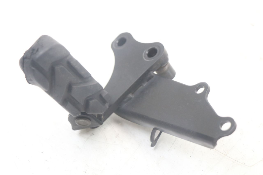 photo de PIASTRA DI SUPPORTO PEDALE ANTERIORE DESTRO YAMAHA XT X 660 (2004 - 2016)