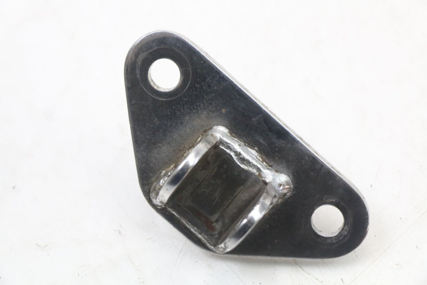 photo de PEDANA ANTERIORE SINISTRA SUPPORTO HYOSUNG GV AQUILA 125 (2000 - 2004)