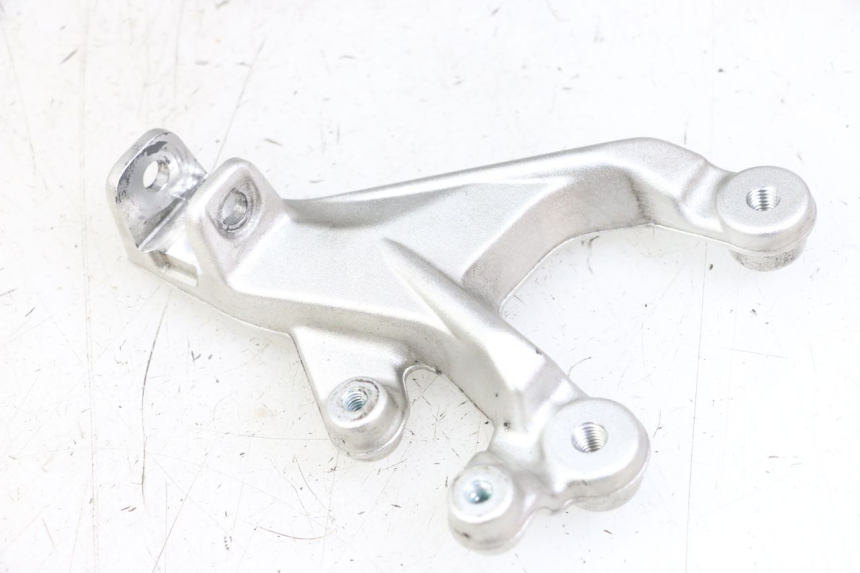 photo de PEDANA ANTERIORE SINISTRA SUPPORTO BMW S RR ABS S1000RR 1000 (2015 - 2018)