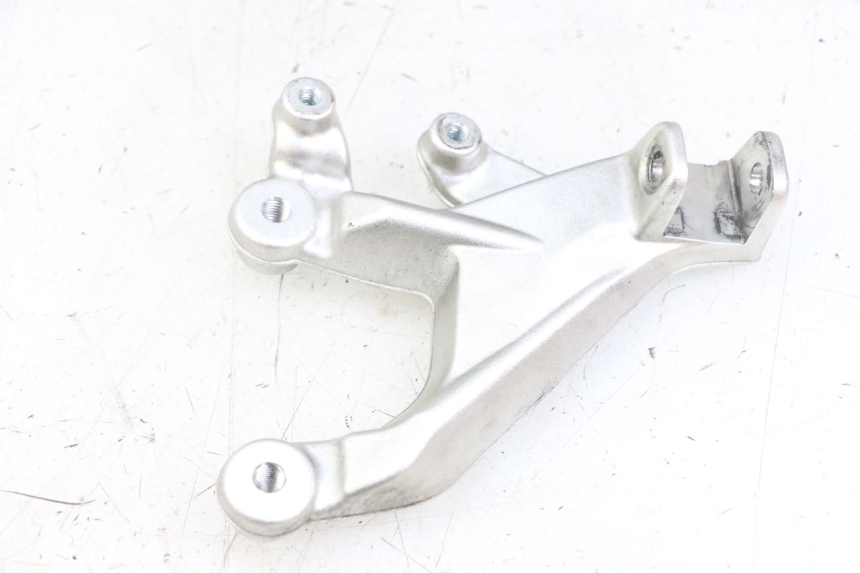 photo de PEDANA ANTERIORE SINISTRA SUPPORTO BMW S RR ABS S1000RR 1000 (2015 - 2018)