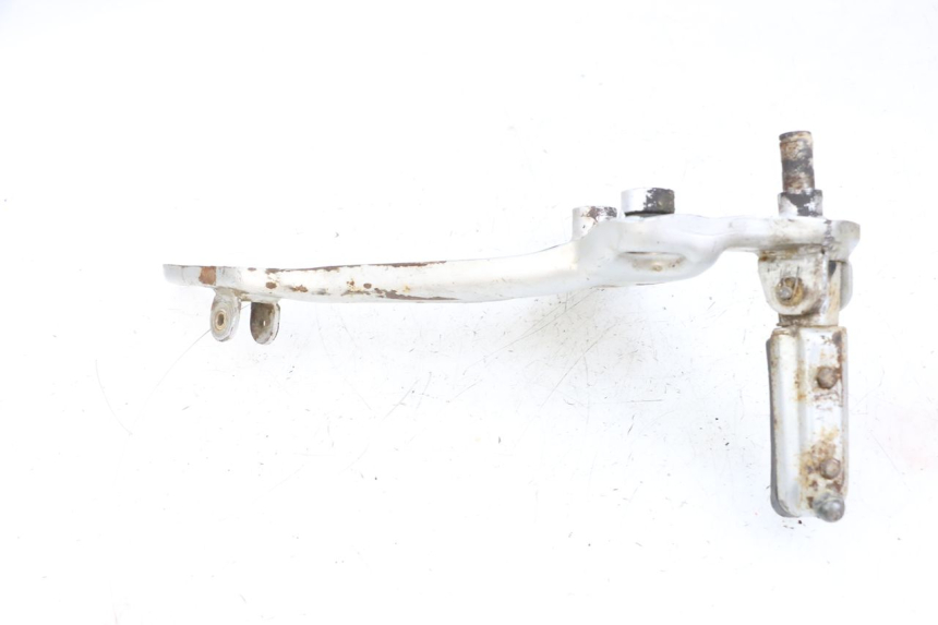 photo de PEDANA ANTERIORE SINISTRA SUPPORTO MAG POWER BOMBERS 4T 50 (2016 - 2026) - Zoom sullo stato d'uso