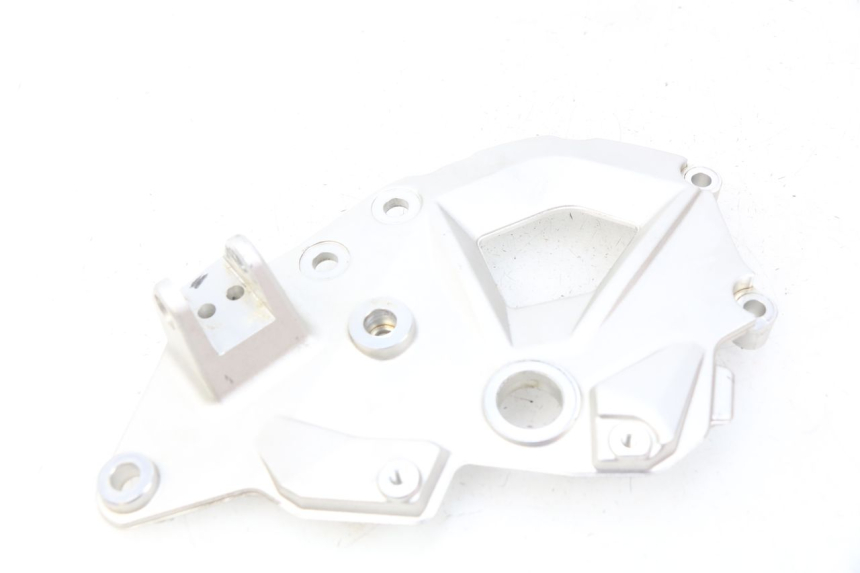 photo de PIASTRA PEDANA ANTERIORE SINISTRA BMW F GS K81 850 (2018 - 2023)