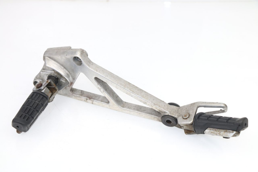 photo de PIASTRA PEDANA ANTERIORE SINISTRA HONDA VF 1000 (1984 - 1988)