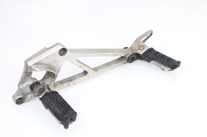 photo de PIASTRA PEDANA ANTERIORE SINISTRA HONDA VF 1000 (1984 - 1988)