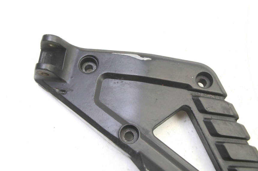 photo de PEDANA ANTERIORE SINISTRA SUPPORTO BMW K 75 RT 750 (1989 - 1997)