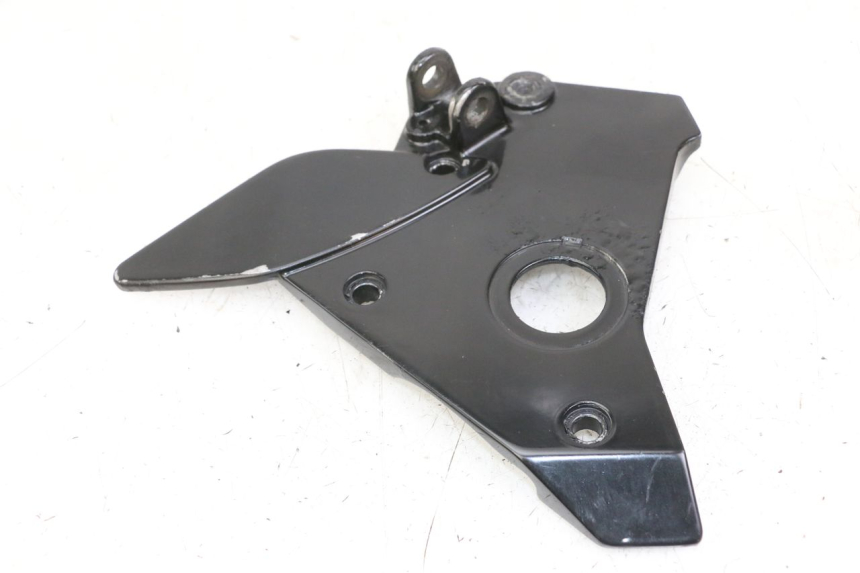 photo de PEDANA ANTERIORE SINISTRA SUPPORTO KAWASAKI ZR7 ZR-7 S 750 (1999 - 2004)