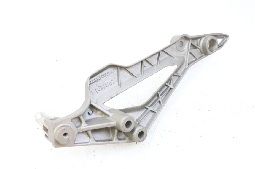 photo de PEDANA ANTERIORE SINISTRA SUPPORTO KIDEN KD125-G 125 (2018 - 2022)