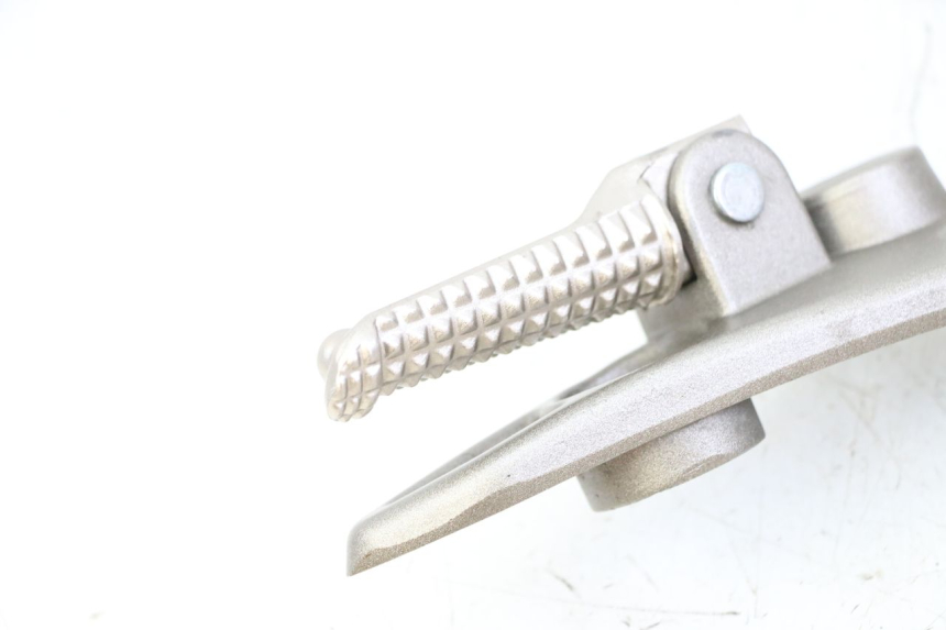 photo de PEDANA ANTERIORE SINISTRA SUPPORTO KIDEN KD125-G 125 (2018 - 2022)