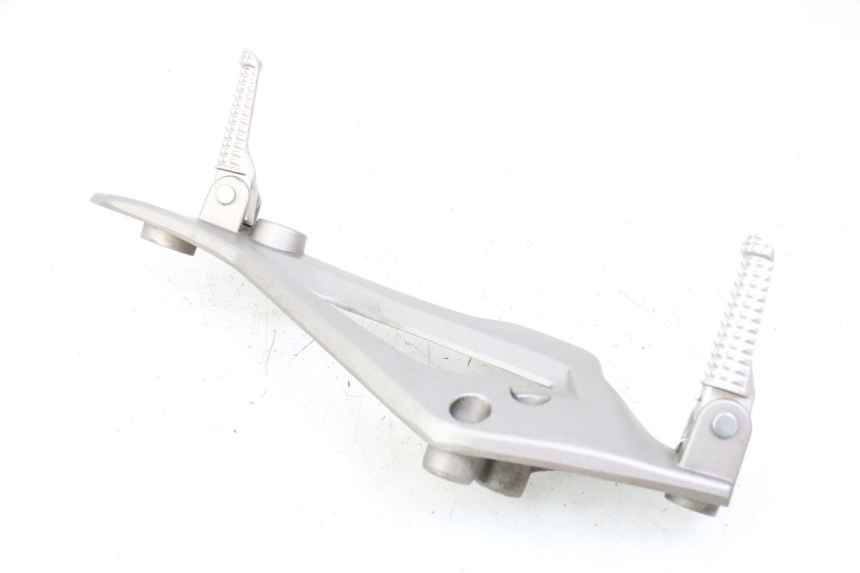 photo de PEDANA ANTERIORE SINISTRA SUPPORTO KIDEN KD125-G 125 (2018 - 2022)