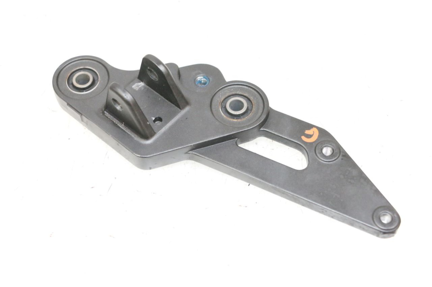 photo de PEDANA ANTERIORE SINISTRA SUPPORTO YAMAHA MT-07 MT07 ABS 700 (2018 - 2020) - Altra angolazione
