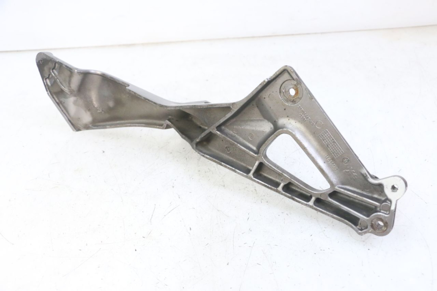 photo de PEDANA ANTERIORE SINISTRA SUPPORTO HONDA NTV DEAUVILLE ABS 700 (2007 - 2016)