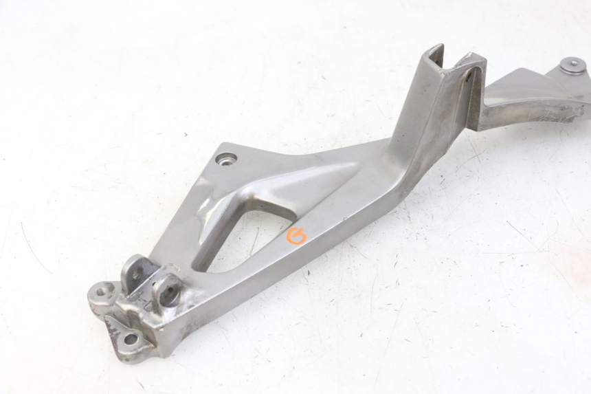 photo de PEDANA ANTERIORE SINISTRA SUPPORTO HONDA NTV DEAUVILLE ABS 700 (2007 - 2016)