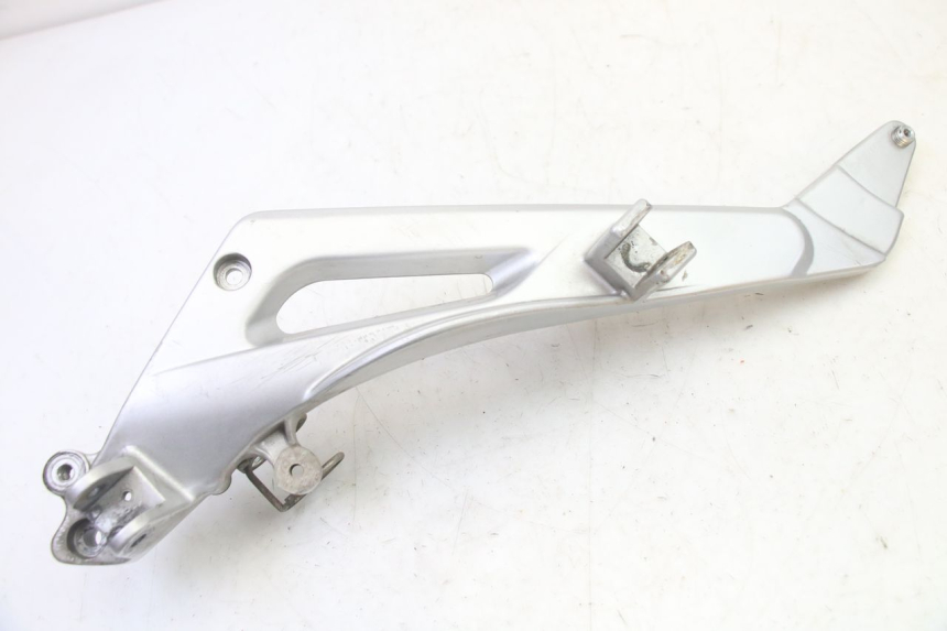 photo de PLATINA PEDANA ANTERIORE SINISTRA HONDA NTV DEAUVILLE 650 (2001 - 2006)