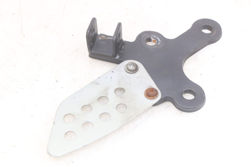 photo de PIASTRA PEDANA ANTERIORE SINISTRA YAMASAKI ROADSTER 50 (2013 - 2018)