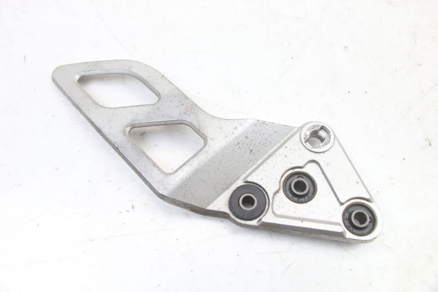 photo de PEDANA ANTERIORE SINISTRA SUPPORTO SUZUKI GSX F GSXF 650 (2007 - 2015)